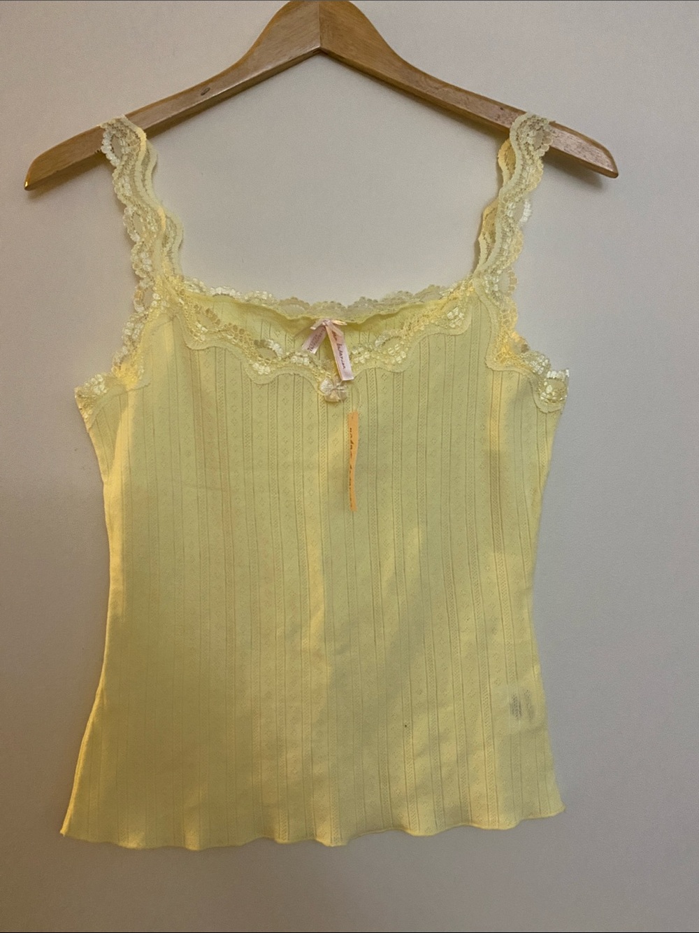 🎀3 for $19 ✨ Urban Behavior Yellow Lace-Trim Ribbed Camisole